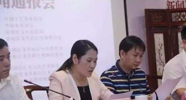 王石与会专注做看客享受吸氧?万科经理人后路隐现