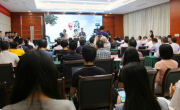 全年24家住宅企业销售额超过1000亿元，住宅企业信用债券超过4200亿元