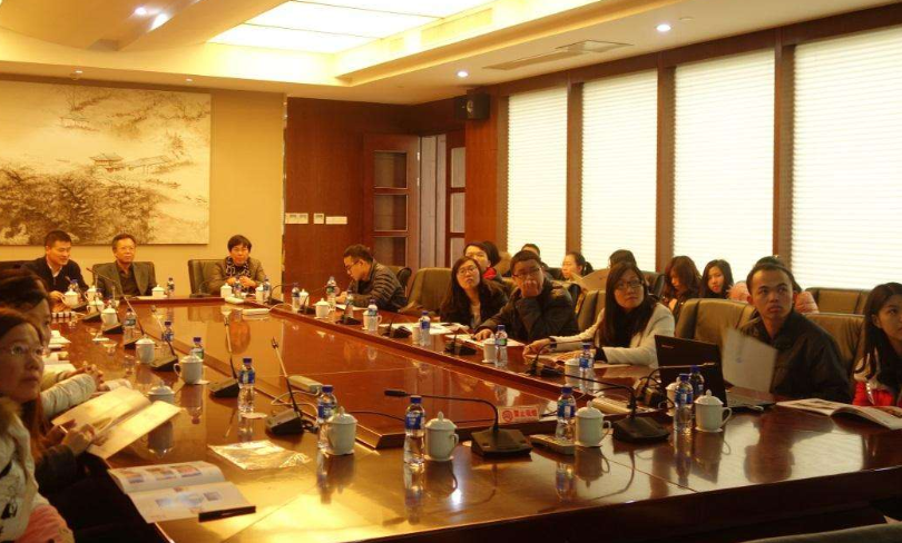 2019年中国百强房地产企业研究报告